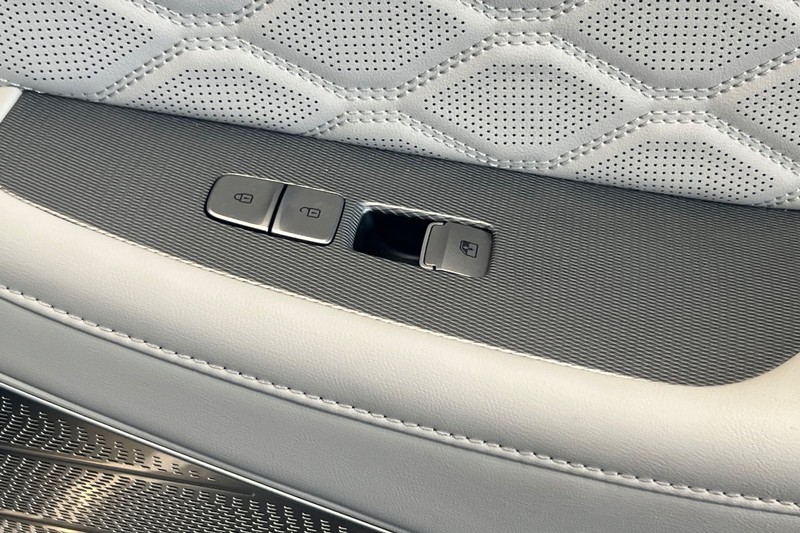 Hyundai Palisade Vehicle Full-screen Gallery Image 23