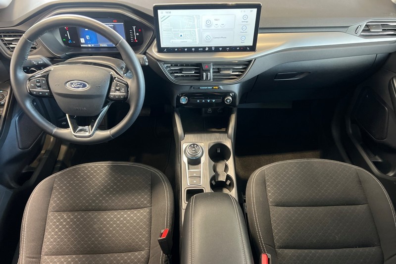 Ford Escape Vehicle Full-screen Gallery Image 15