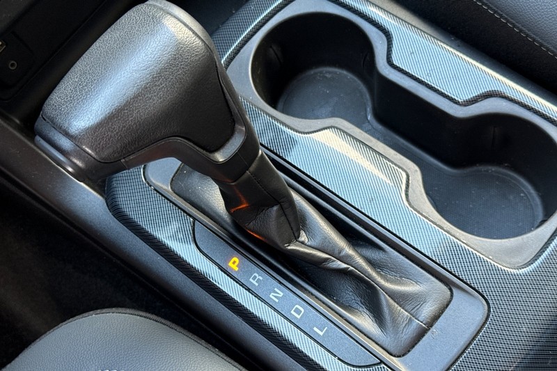 Chevrolet Colorado Vehicle Full-screen Gallery Image 32