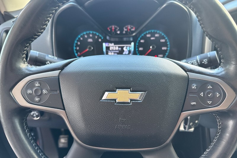 Chevrolet Colorado Vehicle Full-screen Gallery Image 33