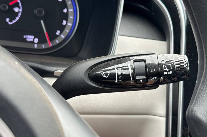 Hyundai Tucson Vehicle Full-screen Gallery Image 40