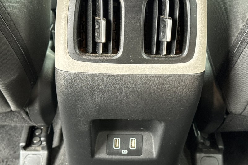 Hyundai Tucson Vehicle Full-screen Gallery Image 44
