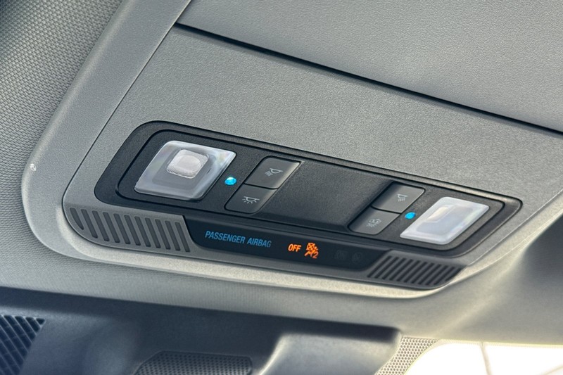 Ford F-150 Lightning Vehicle Full-screen Gallery Image 23