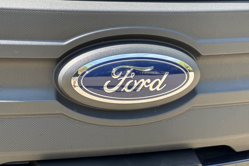 Ford F-150 Lightning Vehicle Full-screen Gallery Image 47