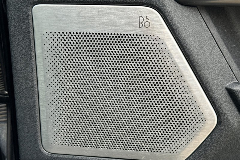 Ford F-150 Vehicle Full-screen Gallery Image 43