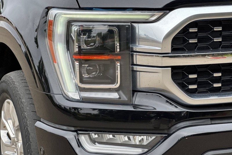 Ford F-150 Vehicle Full-screen Gallery Image 47