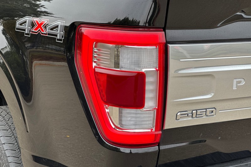 Ford F-150 Vehicle Full-screen Gallery Image 49