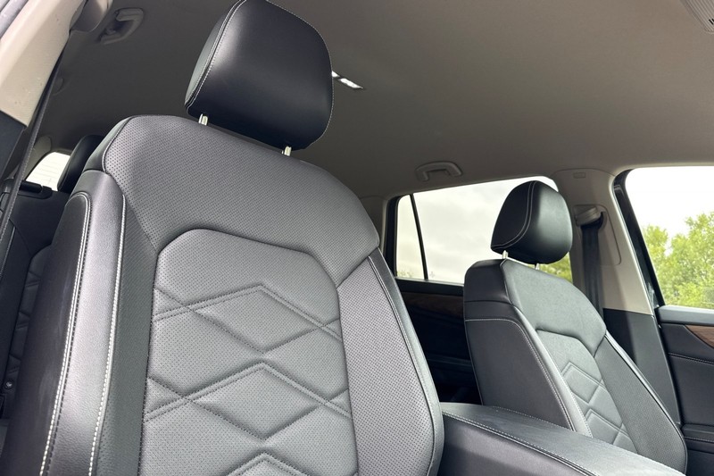 Volkswagen Atlas Vehicle Full-screen Gallery Image 21