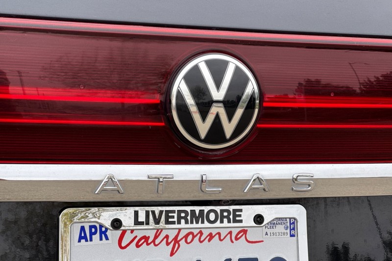 Volkswagen Atlas Vehicle Full-screen Gallery Image 50