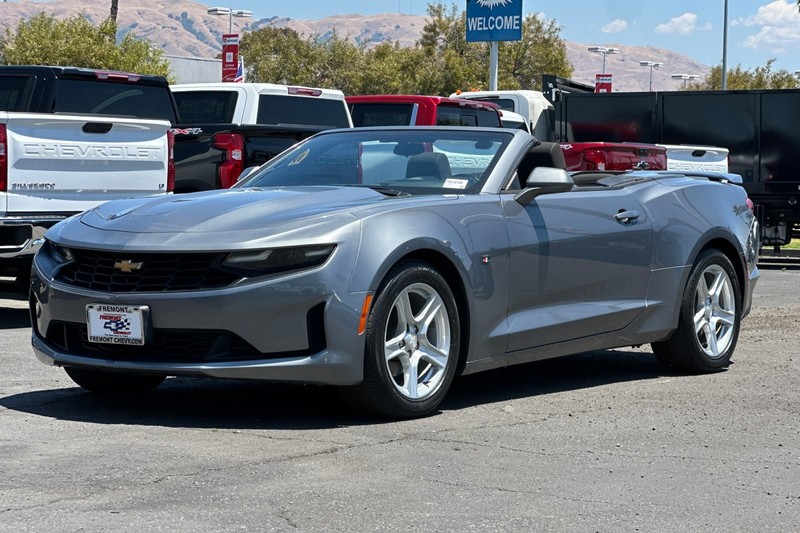 Chevrolet Camaro Vehicle Full-screen Gallery Image 08