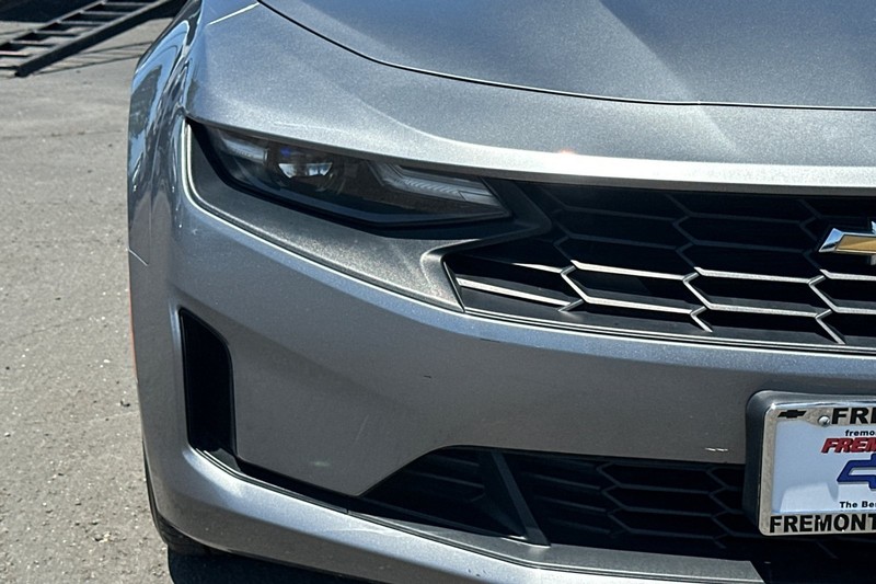 Chevrolet Camaro Vehicle Full-screen Gallery Image 46
