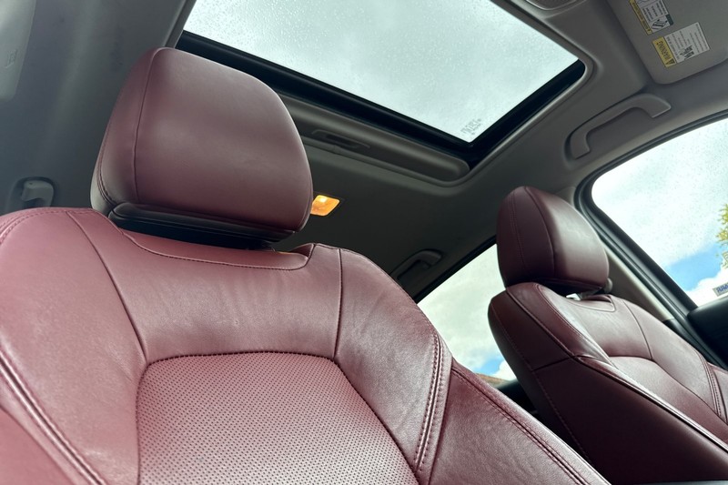 Mazda CX-5 Vehicle Full-screen Gallery Image 20