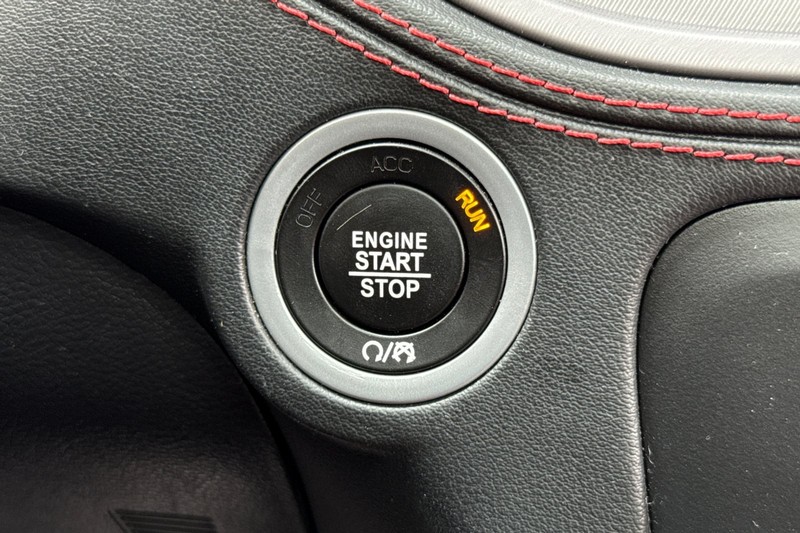 Dodge Charger Vehicle Full-screen Gallery Image 33