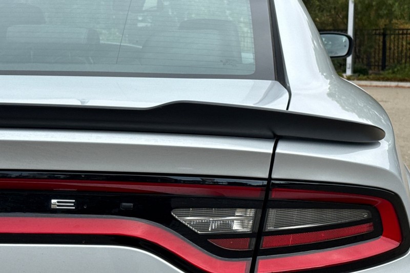 Dodge Charger Vehicle Full-screen Gallery Image 49