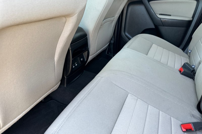 Ford Ranger Vehicle Full-screen Gallery Image 14