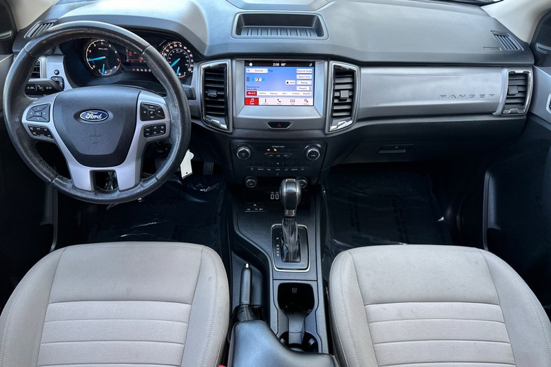 Ford Ranger Vehicle Full-screen Gallery Image 15