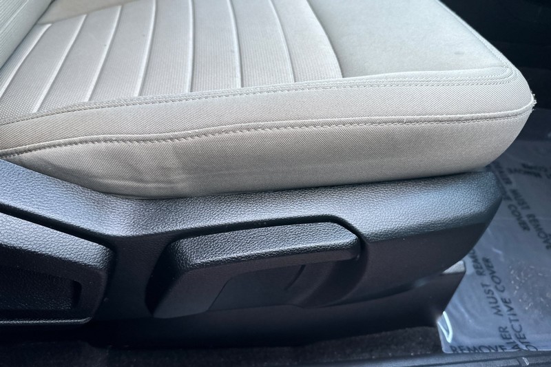 Ford Ranger Vehicle Full-screen Gallery Image 22