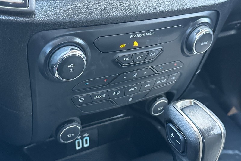 Ford Ranger Vehicle Full-screen Gallery Image 30