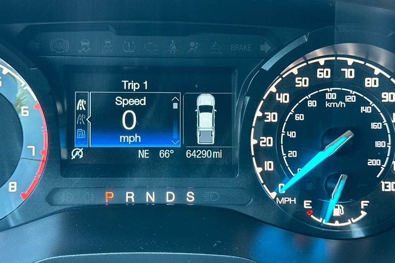 Ford Ranger Vehicle Full-screen Gallery Image 37