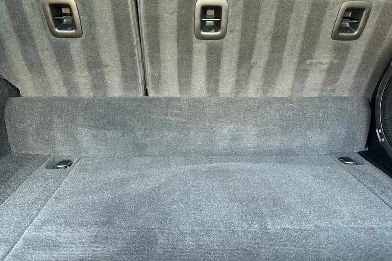 Jeep Wrangler Vehicle Full-screen Gallery Image 17