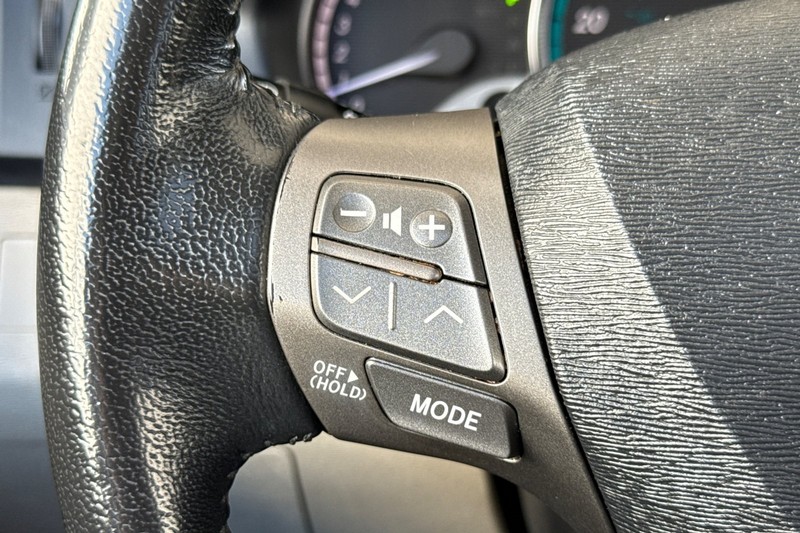 Toyota Venza Vehicle Full-screen Gallery Image 36