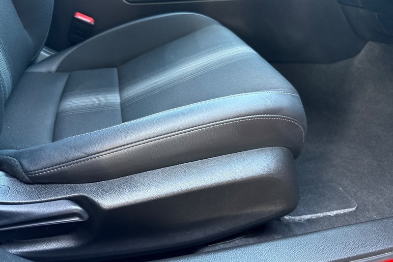Honda Civic Sedan Vehicle Full-screen Gallery Image 22