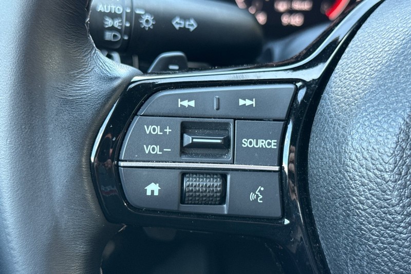 Honda Civic Sedan Vehicle Full-screen Gallery Image 35