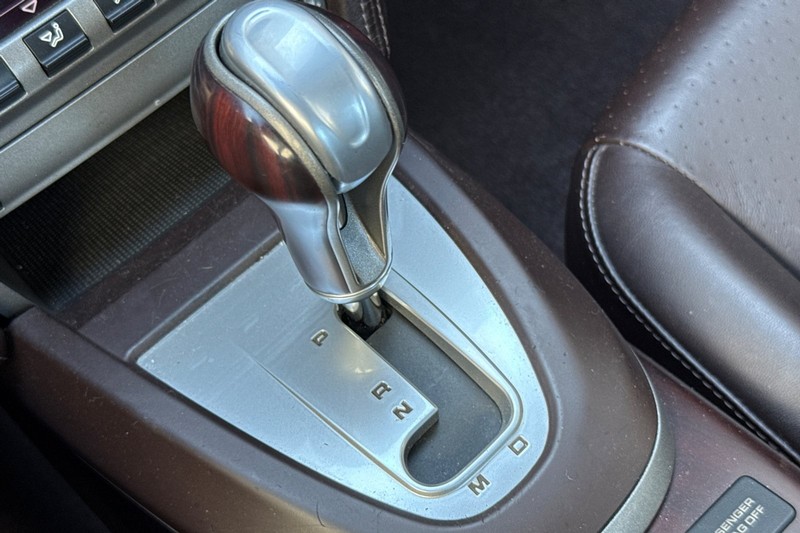 Porsche 911 Vehicle Full-screen Gallery Image 30