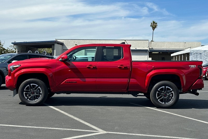 Toyota Tacoma 4WD Vehicle Full-screen Gallery Image 07
