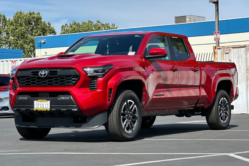 Toyota Tacoma 4WD Vehicle Full-screen Gallery Image 08