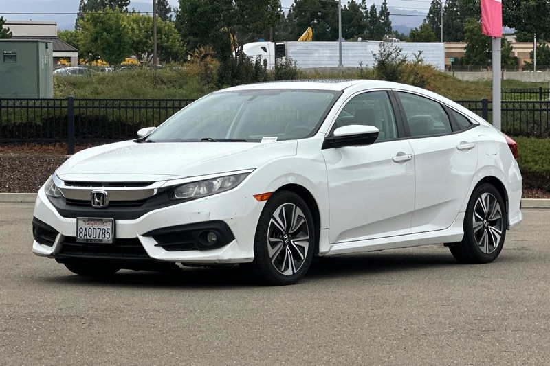 Honda Civic Sedan Vehicle Full-screen Gallery Image 08