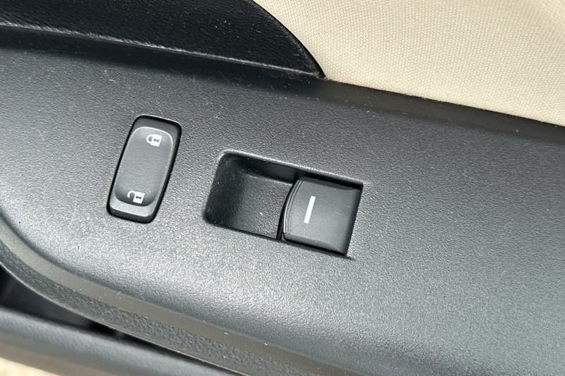 Honda Civic Sedan Vehicle Full-screen Gallery Image 21