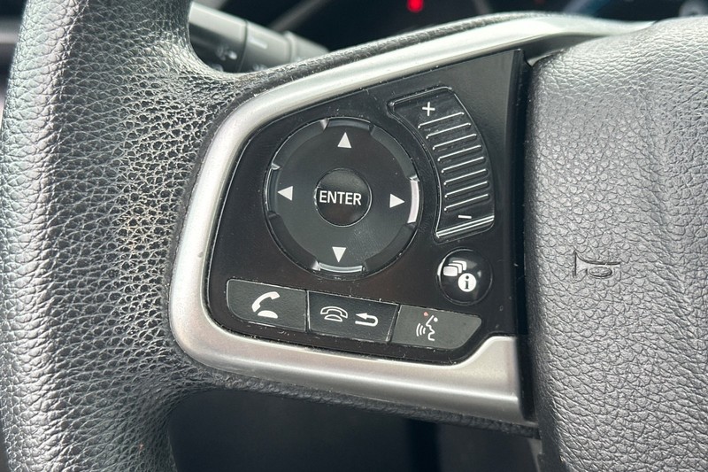 Honda Civic Sedan Vehicle Full-screen Gallery Image 35