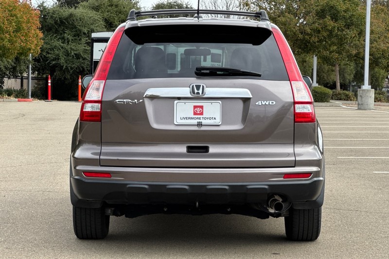 Honda CR-V Vehicle Full-screen Gallery Image 05
