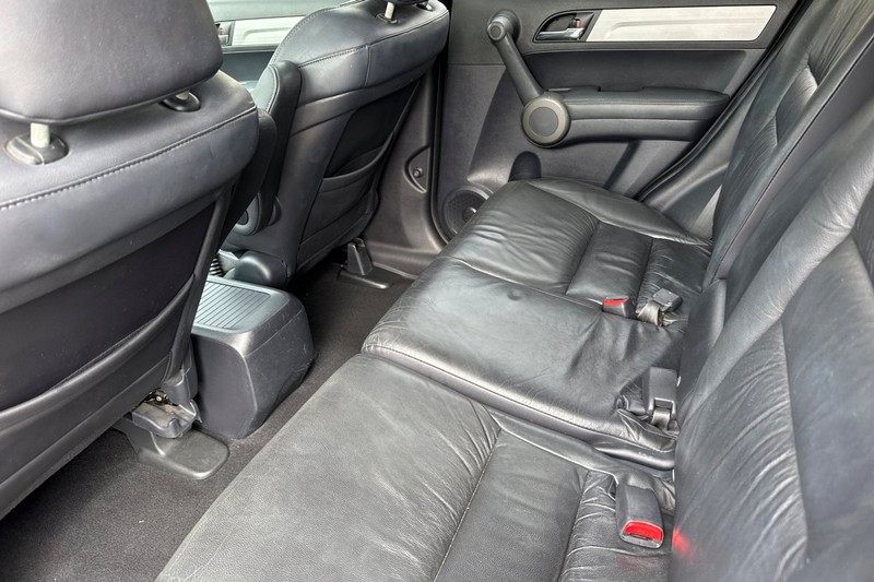 Honda CR-V Vehicle Full-screen Gallery Image 14