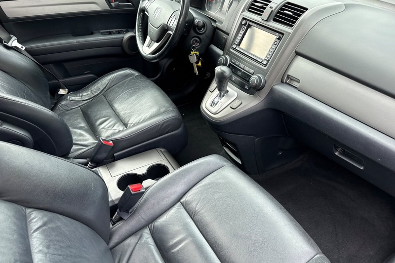 Honda CR-V Vehicle Full-screen Gallery Image 19