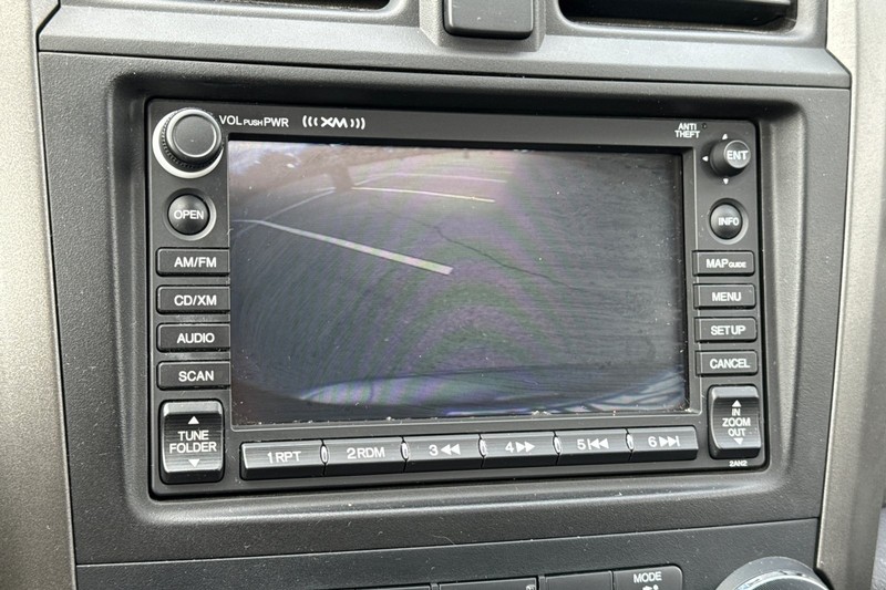 Honda CR-V Vehicle Full-screen Gallery Image 27