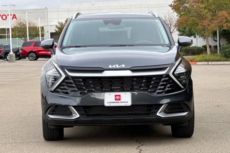 Kia Sportage Vehicle Full-screen Gallery Image 09