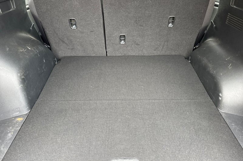 Kia Sportage Vehicle Full-screen Gallery Image 17