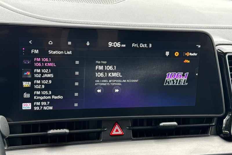 Kia Sportage Vehicle Full-screen Gallery Image 26
