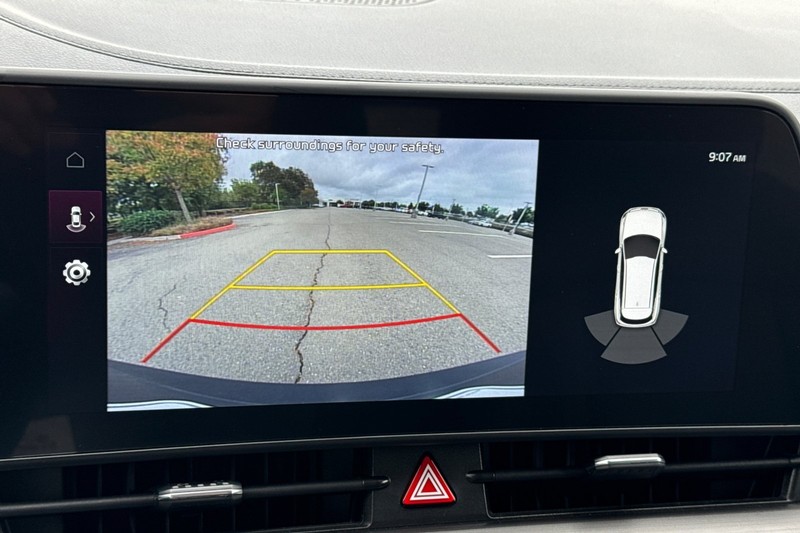 Kia Sportage Vehicle Full-screen Gallery Image 27