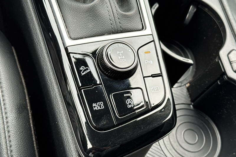 Kia Sportage Vehicle Full-screen Gallery Image 32