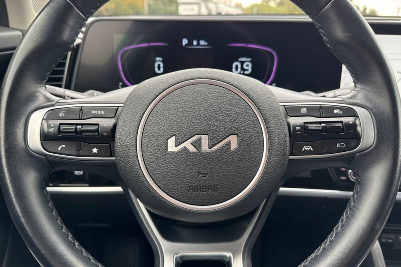 Kia Sportage Vehicle Full-screen Gallery Image 36