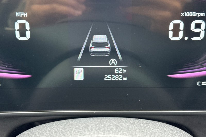Kia Sportage Vehicle Full-screen Gallery Image 42
