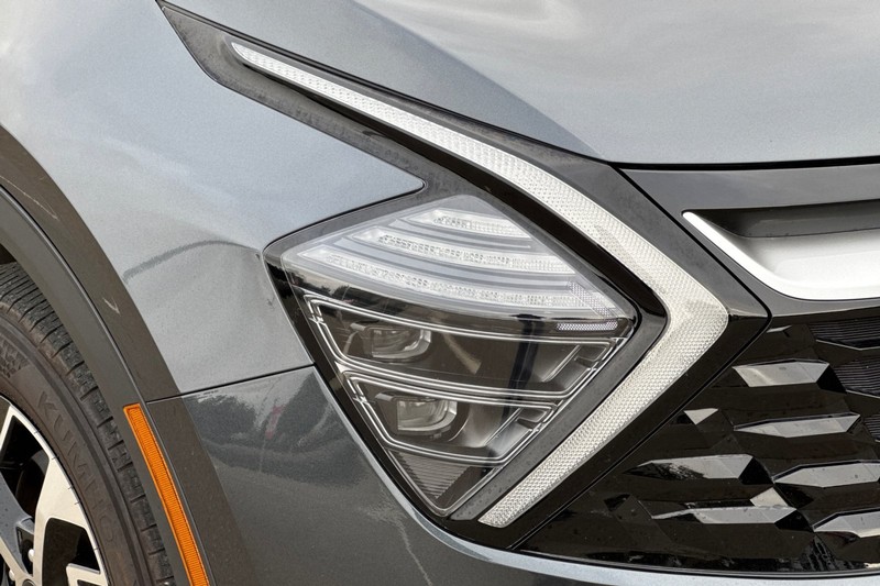 Kia Sportage Vehicle Full-screen Gallery Image 48