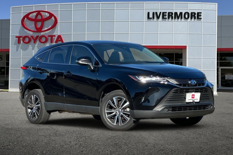 Toyota Venza Vehicle Full-screen Gallery Image 02