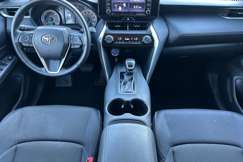 Toyota Venza Vehicle Full-screen Gallery Image 15
