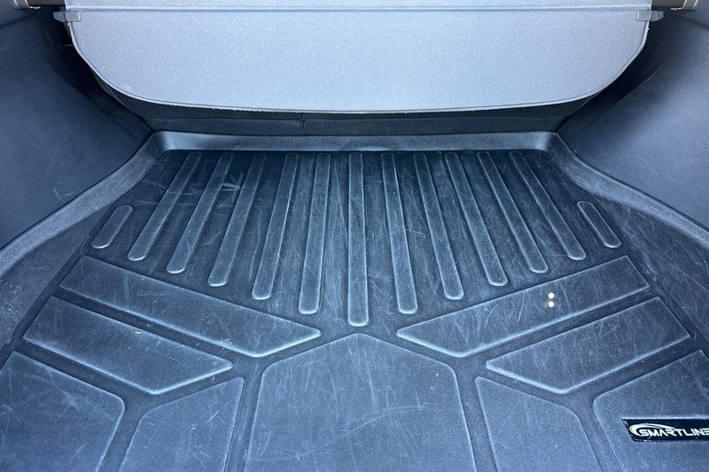 Toyota Venza Vehicle Full-screen Gallery Image 17