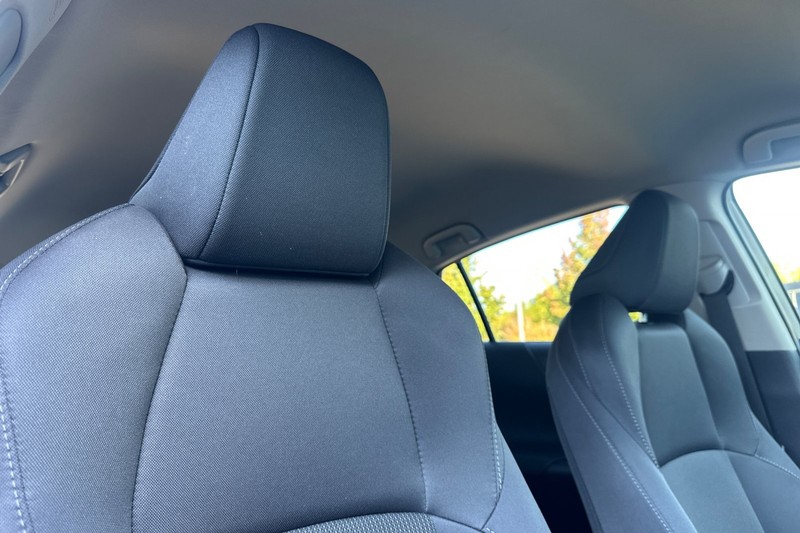 Toyota Venza Vehicle Full-screen Gallery Image 20