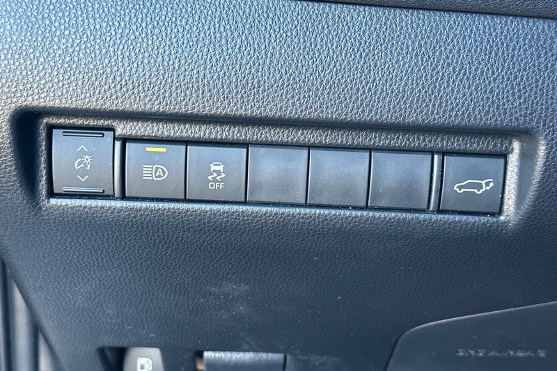 Toyota Venza Vehicle Full-screen Gallery Image 42